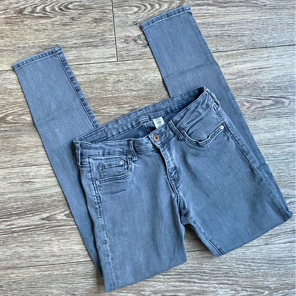 H&M Denim - & Denim Super Skinny Low Waist Jeans Grey Size 28/30